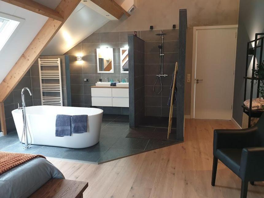 B&B Het Nijenhuis Diffelen Bagian luar foto